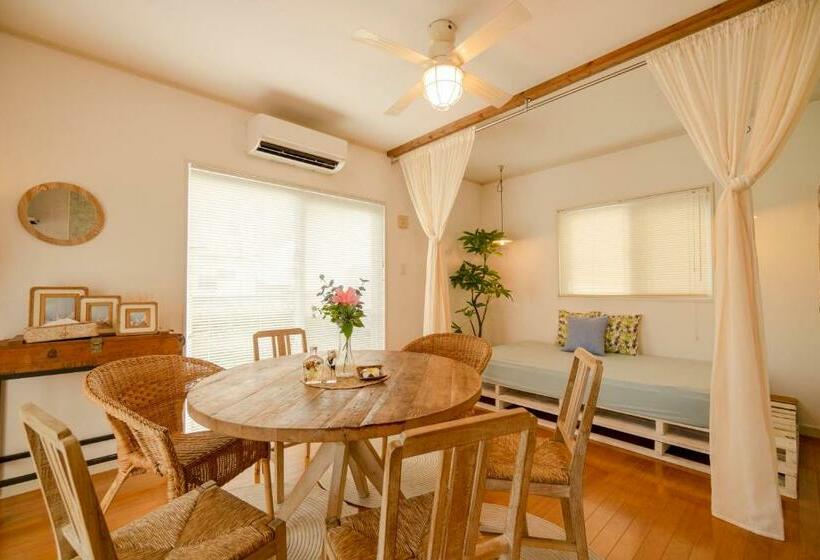 無料ビーチまで3分!bbqとホームシアターが楽しめるファミリー向け宿 Fujiyama Terrace