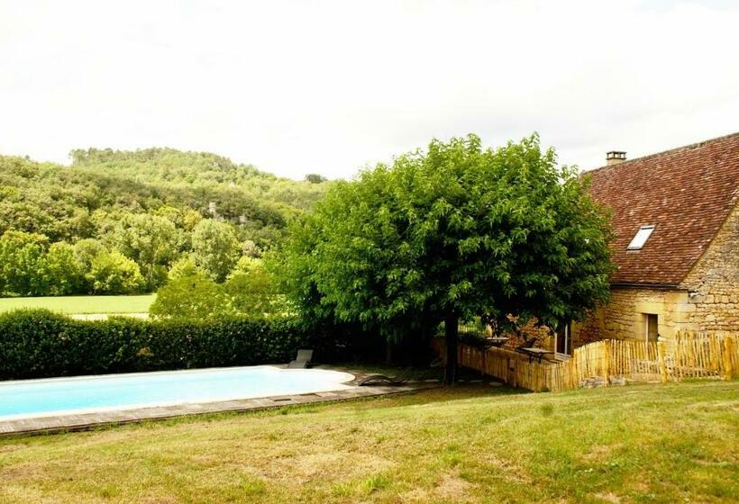 Périgourdine Entre Lascaux Et Sarlat