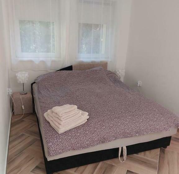 Szépasszonyvölgy Apartman