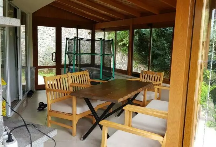 Villa Space