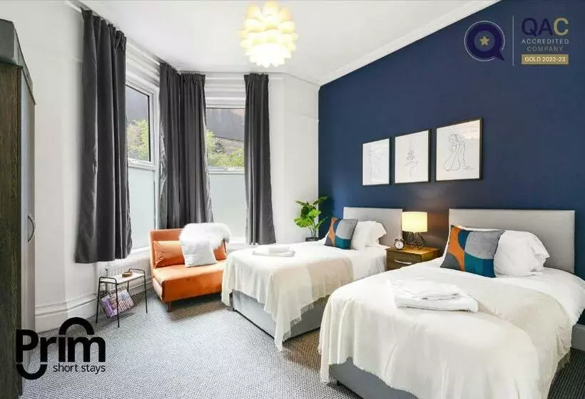 All Saints Apartment