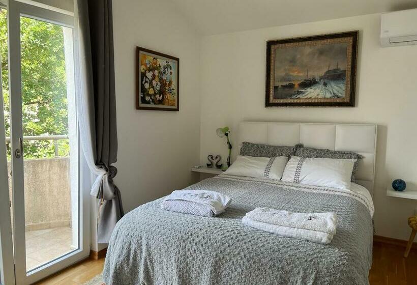 Apartment Phillipa Ii
