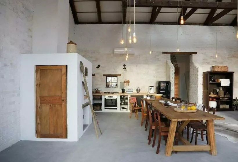 The Barn