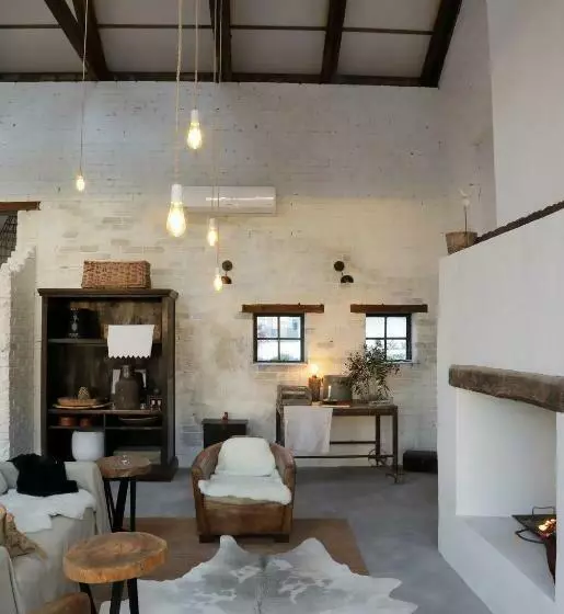 The Barn