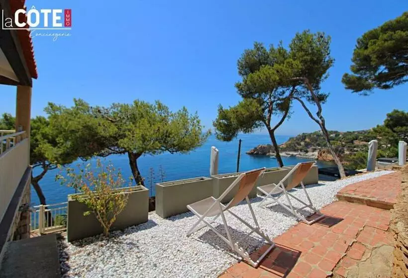 A Couper Le Souffle Magnifique Villa Sur L Eau