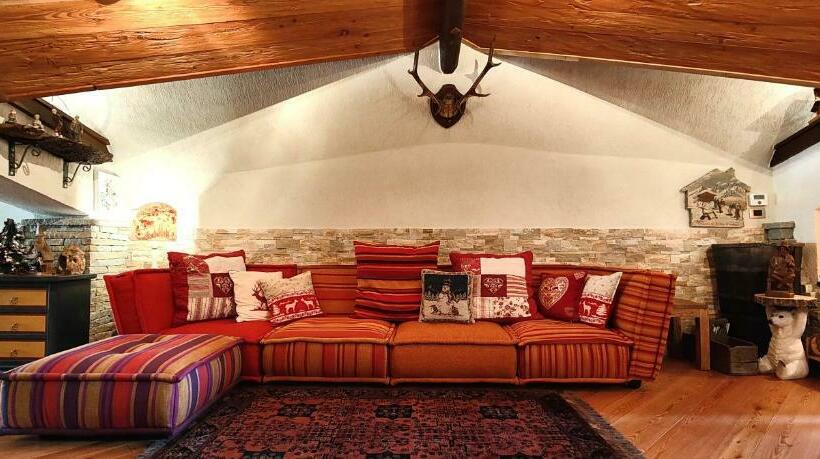 Hostdomus   Weekend Apartments