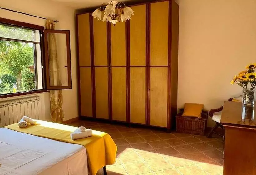 Le Biricoccole Country House