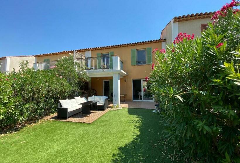 Maison Climatisée, Proche Plage Avec Jardin