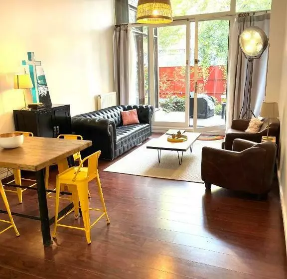 Ravissant Loft Avec Parking Souterrain Gratuit Sur Place