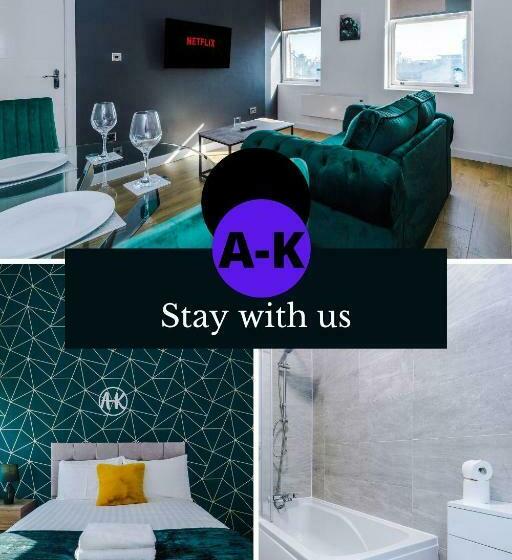 Stylish City Centre Apartment   Near Shops & Bars