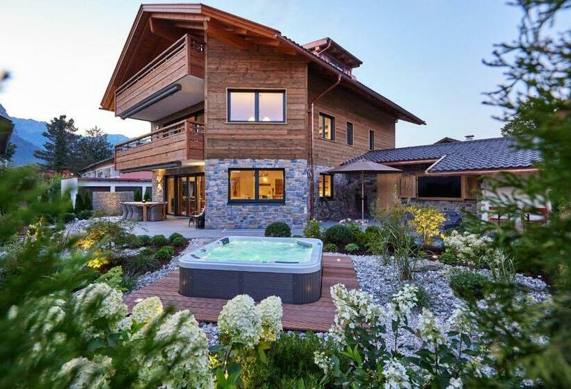 Sunshine Apartment Spirit Of Deer