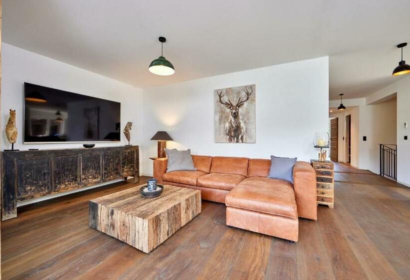 Sunshine Apartment Spirit Of Deer