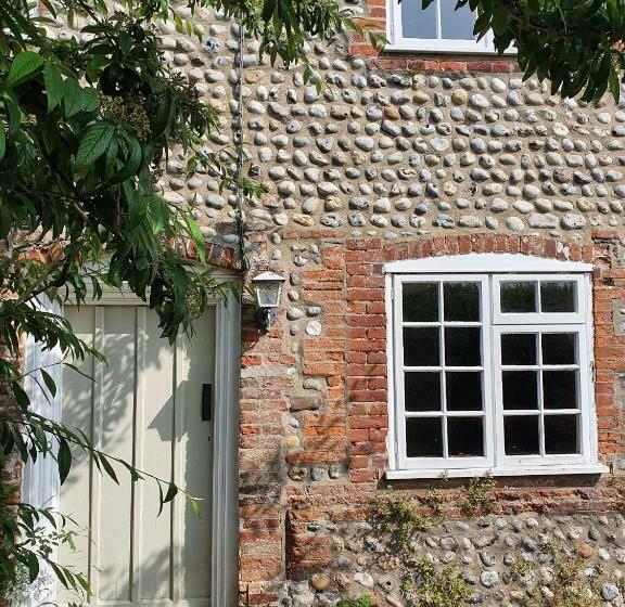 Bakers Cottage Sidestrand