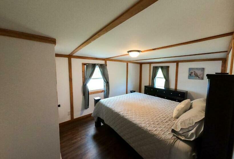 Country Setting 3 Bdrm Home W/ Outside Relaxation