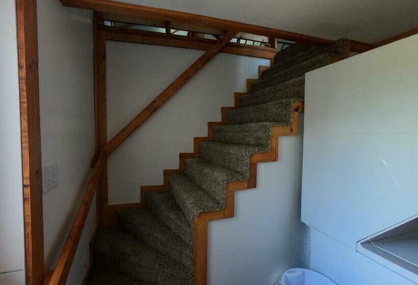 Country Setting 3 Bdrm Home W/ Outside Relaxation