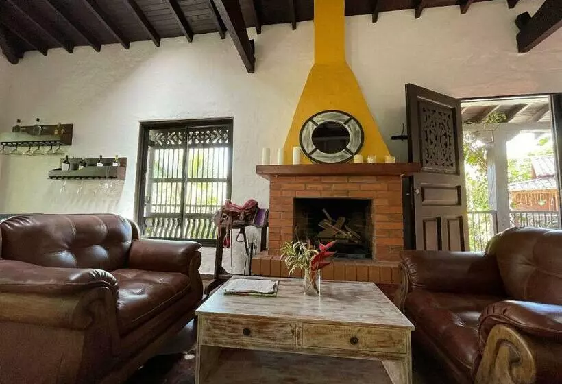 Finca Amanzi En La Vereda El Tablazo Cerca A Llanogrande