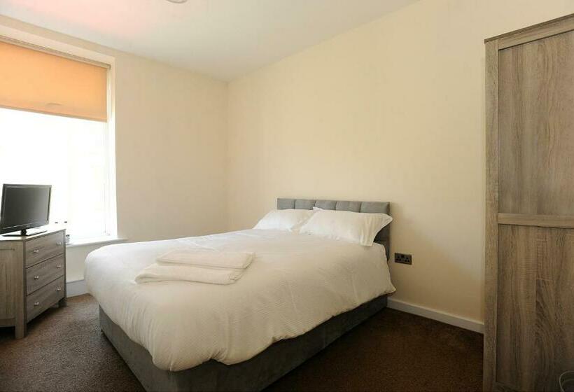 فندق Apartment In Central Halifax