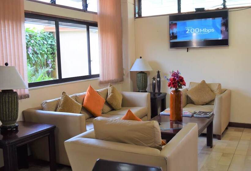 여관 Murali   Cerca Del Aeropuerto De Guayaquil