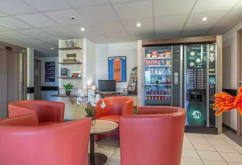 בית מלון כפרי Ace Hôtel Châteauroux Déols