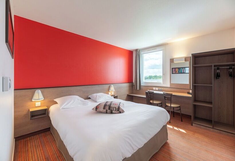 בית מלון כפרי Ace Hôtel Châteauroux Déols