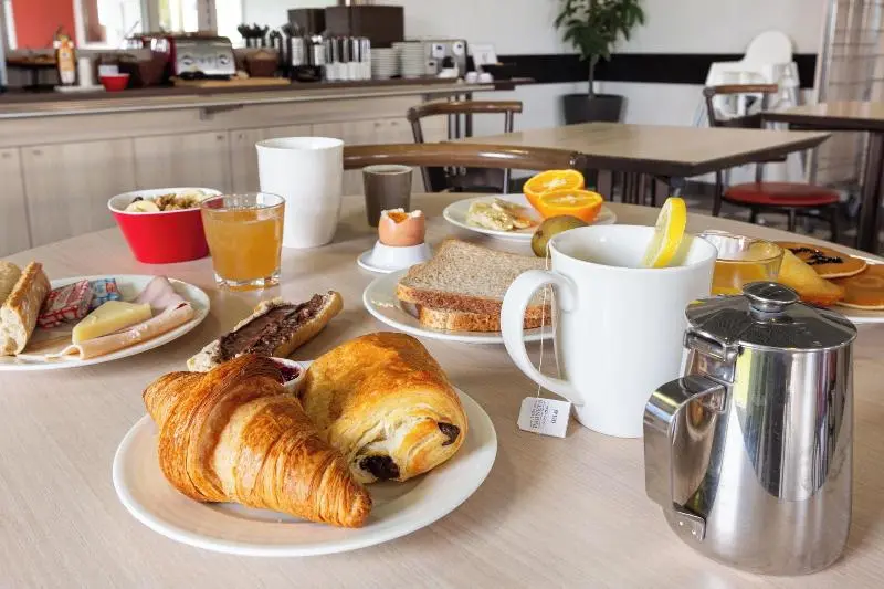 Hotelli Ace Hôtel Châteauroux Déols