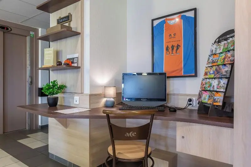 Hotelli Ace Hôtel Châteauroux Déols