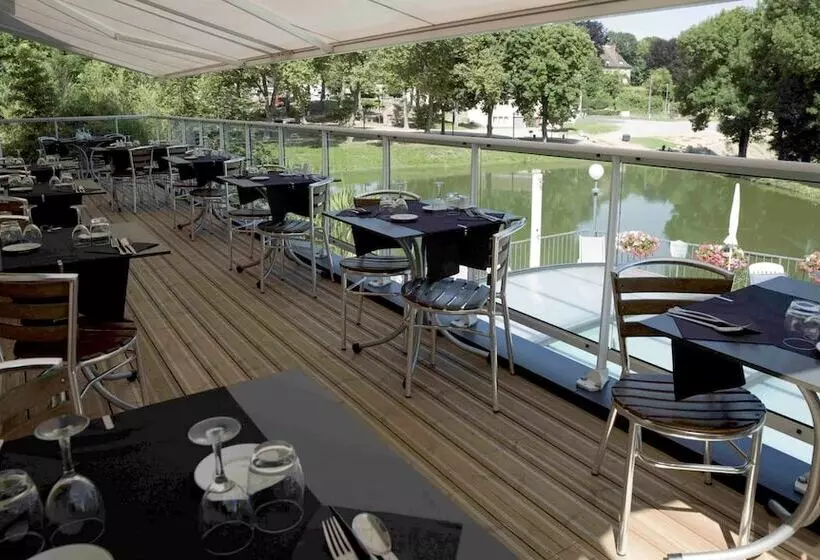 فندق Logis Hôtel Auberge De L Etang