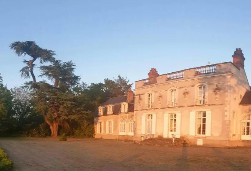 ホテル Château De Colliers