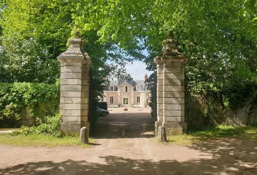 ホテル Château De Colliers