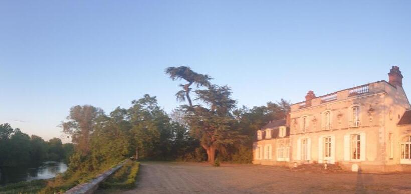 בית מלון כפרי Château De Colliers