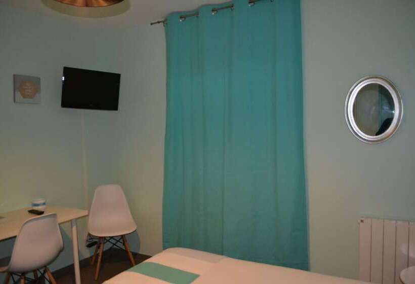 هتل Demeure & Dépendance Chambres D Hôtes Depuis 2012