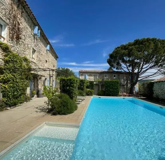 Отель Domaine Les Méjeonnes