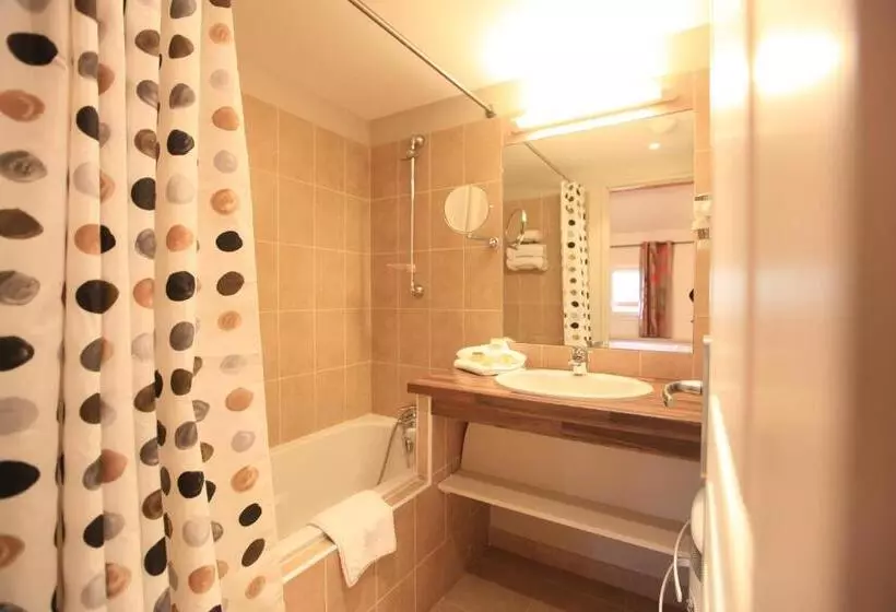 Отель Domaine Les Méjeonnes