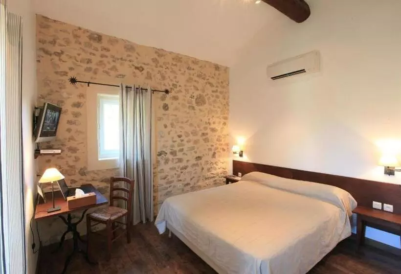 Отель Domaine Les Méjeonnes