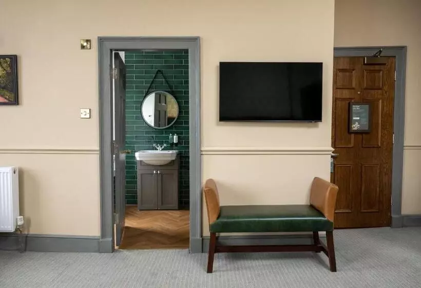 ホテル Himley House By Chef & Brewer Collection