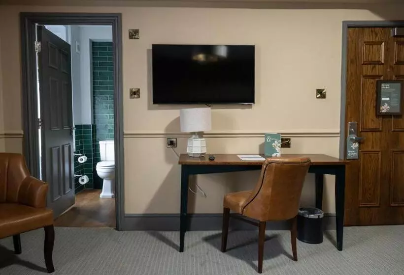 ホテル Himley House By Chef & Brewer Collection