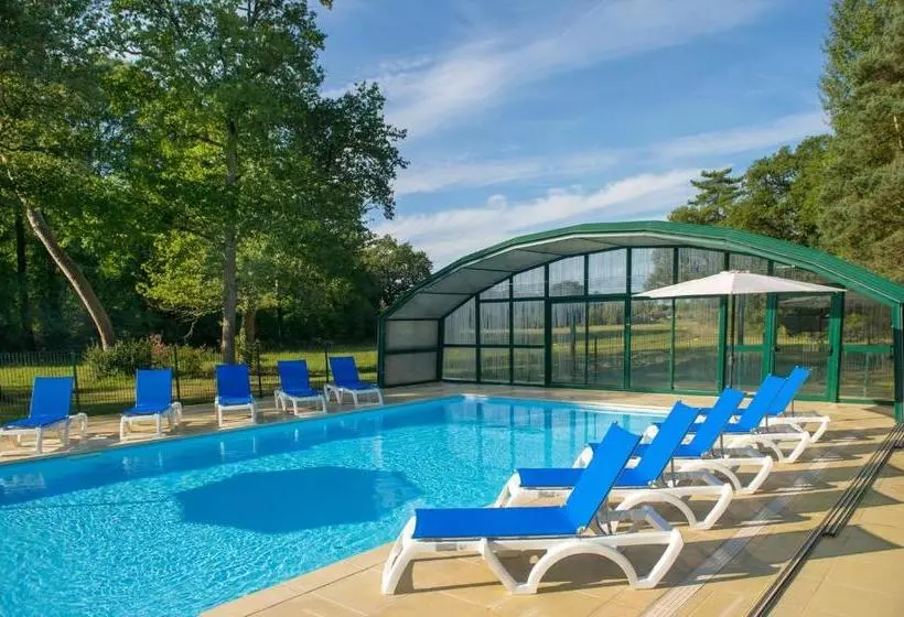 ホテル Club Découverte Vacanciel La Ferté Imbault