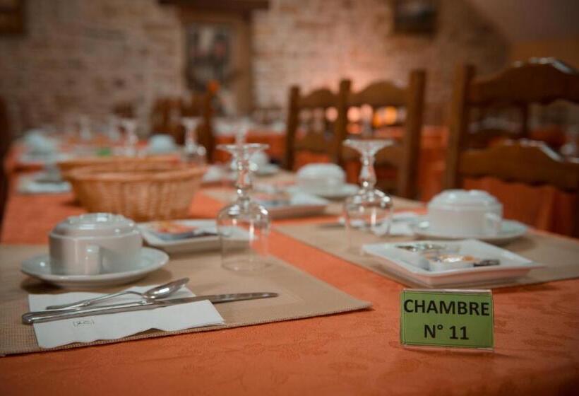 בית מלון כפרי La Croix Verte  Le Relais Des Moulins