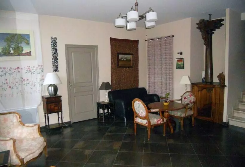 ホテル La Maison Du Coteau