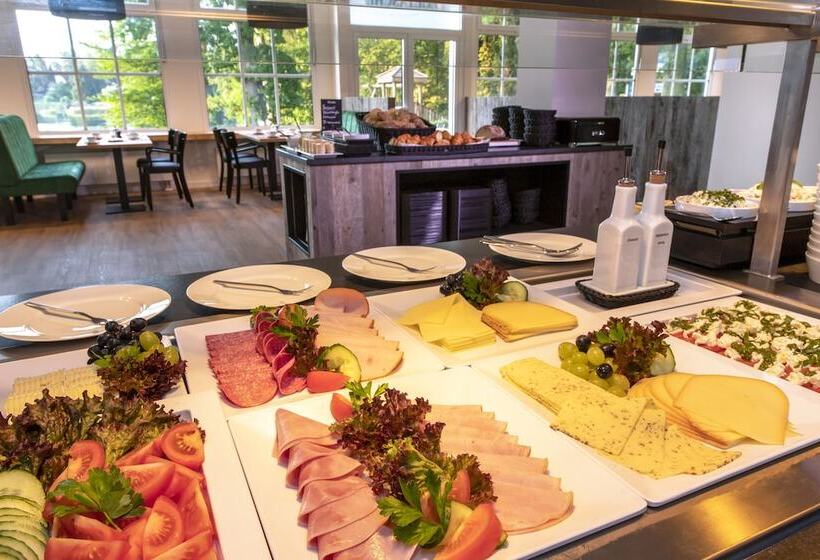 ホテル Lake House Plon