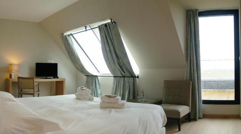 בית מלון כפרי Logis Le Château De Sable