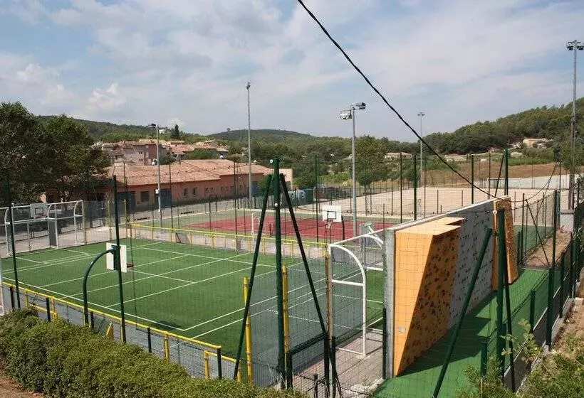 Отель Le Clos Des Médiévales