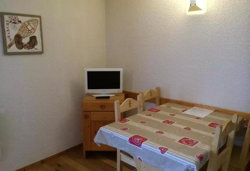 בית מלון כפרי Le Floralp