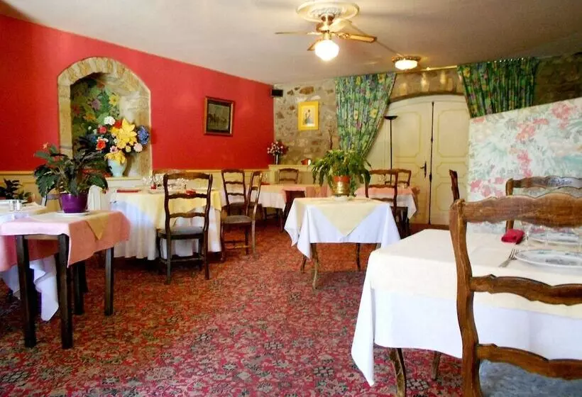 فندق Le Moulin De Barette