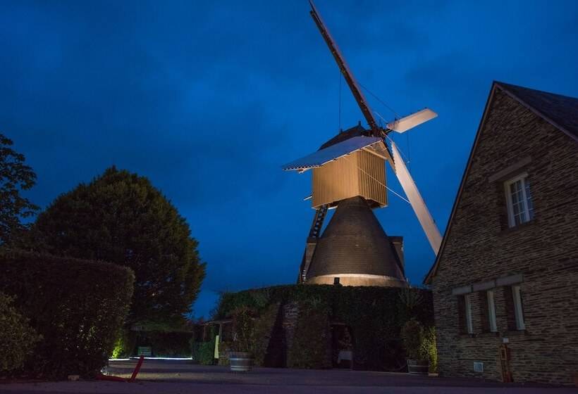 فندق Logis Domaine Du Moulin Cavier