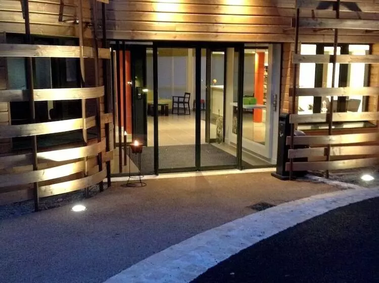 酒店 Logis Domaine Du Moulin Cavier