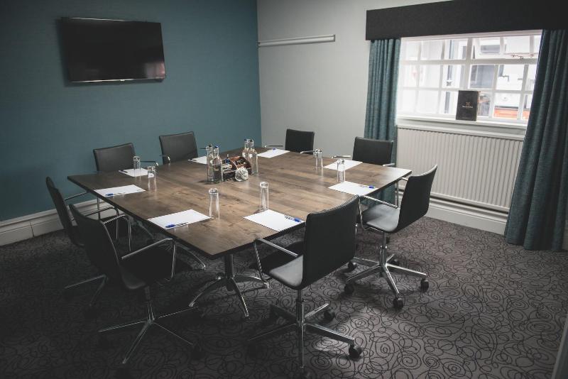 בית מלון כפרי Mere Court