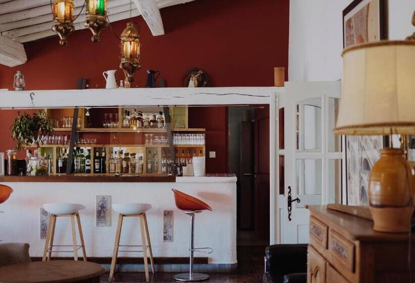 هتل Oustau Camarguen Hôtel & Spa