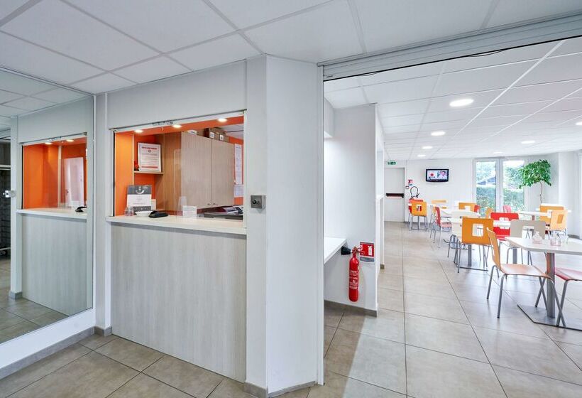 בית מלון כפרי Premiere Classe Nancy Sud Ludres