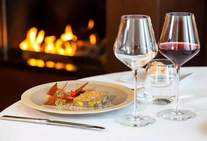 בית מלון כפרי Restaurant Famille Bourgeois  La Cote Des Monts Damnes